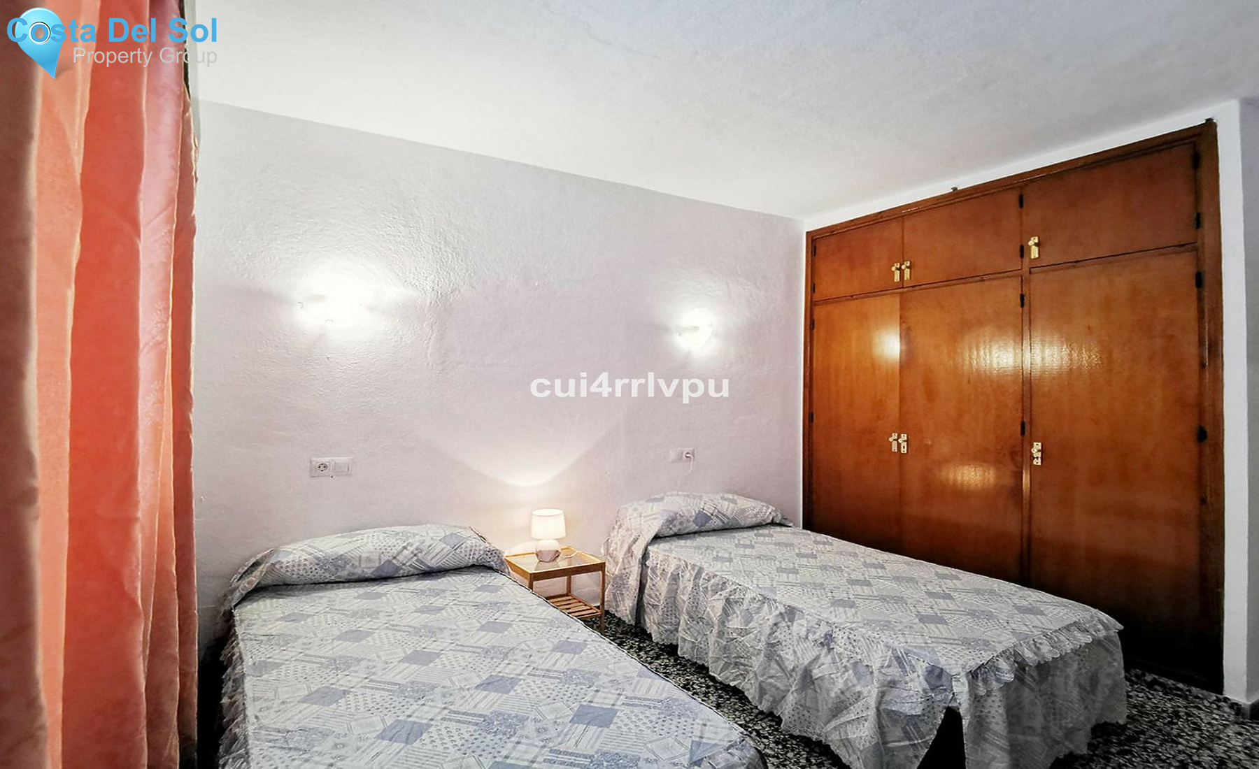 Middle Floor Apartment in Fuengirola-1258066