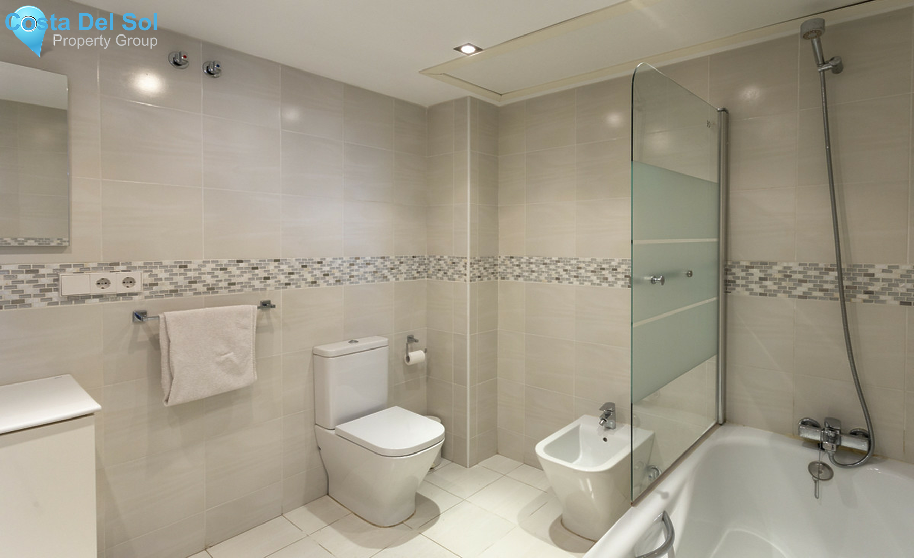 Middle Floor Apartment in Fuengirola-1264751