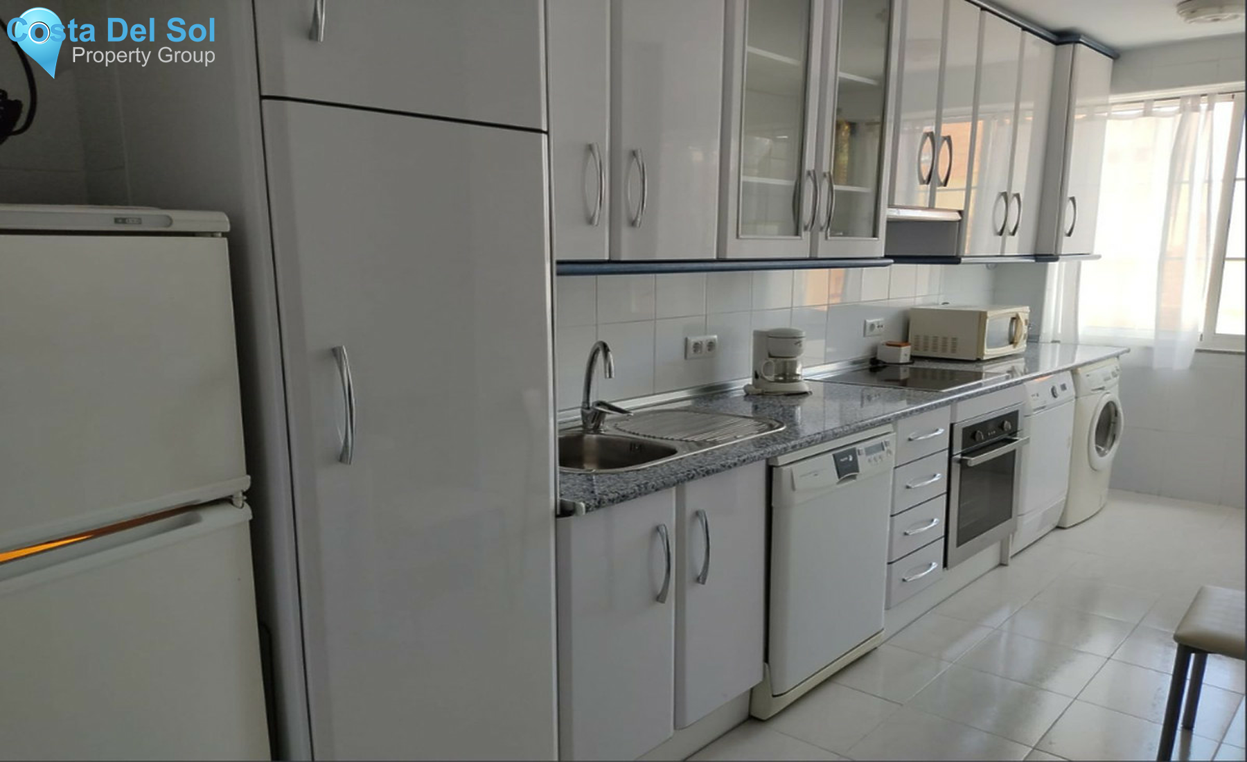 Middle Floor Apartment in Fuengirola-1278419