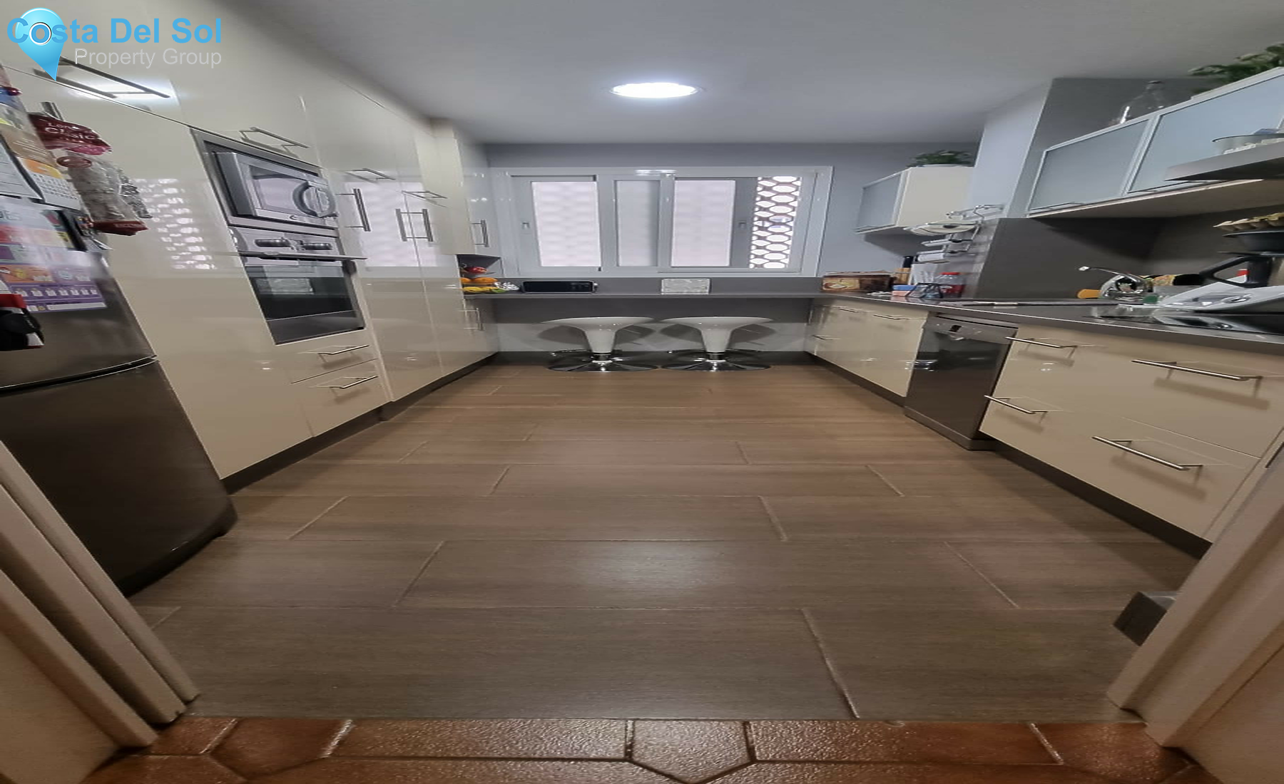Middle Floor Apartment in Fuengirola-1288020