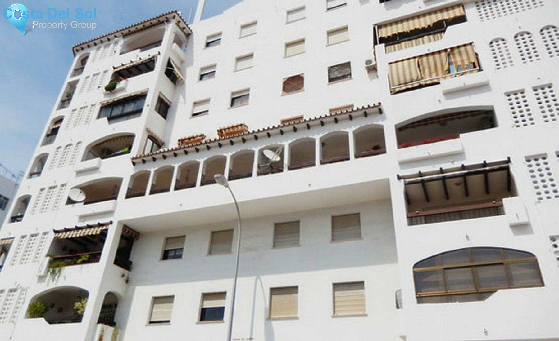 Middle Floor Apartment in Fuengirola-1289196