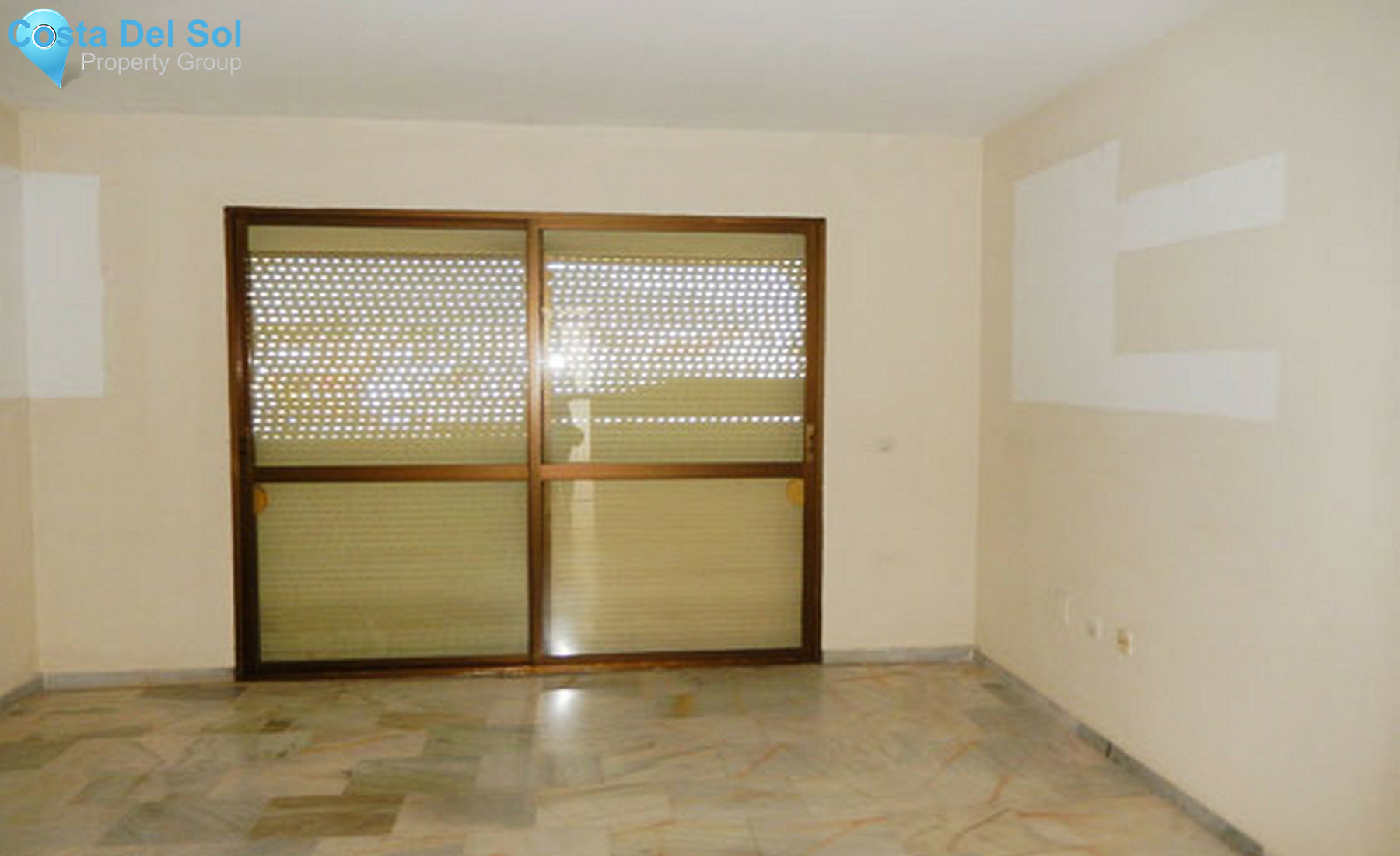 Middle Floor Apartment in Fuengirola-1289208