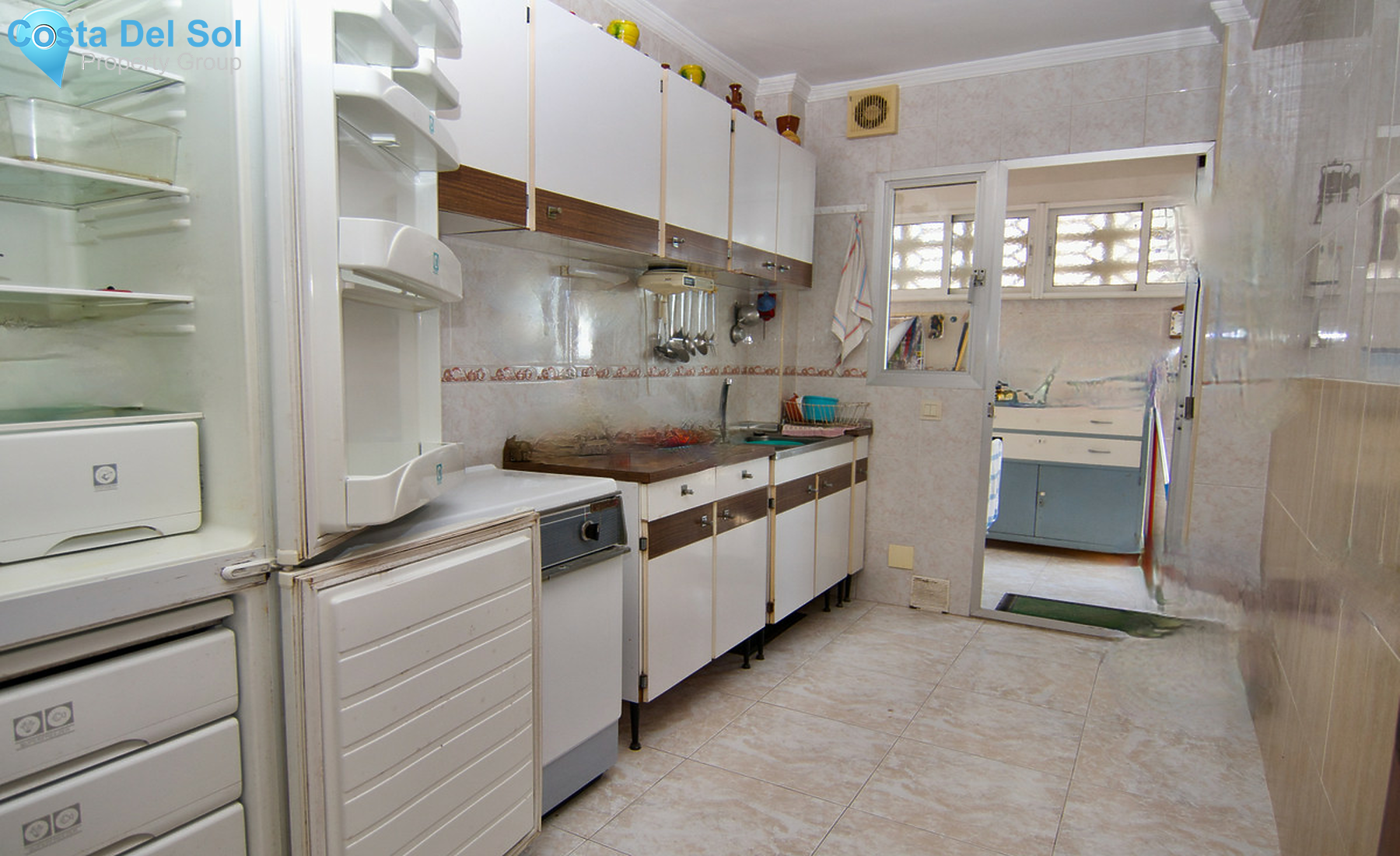 Middle Floor Apartment in Fuengirola-1290840