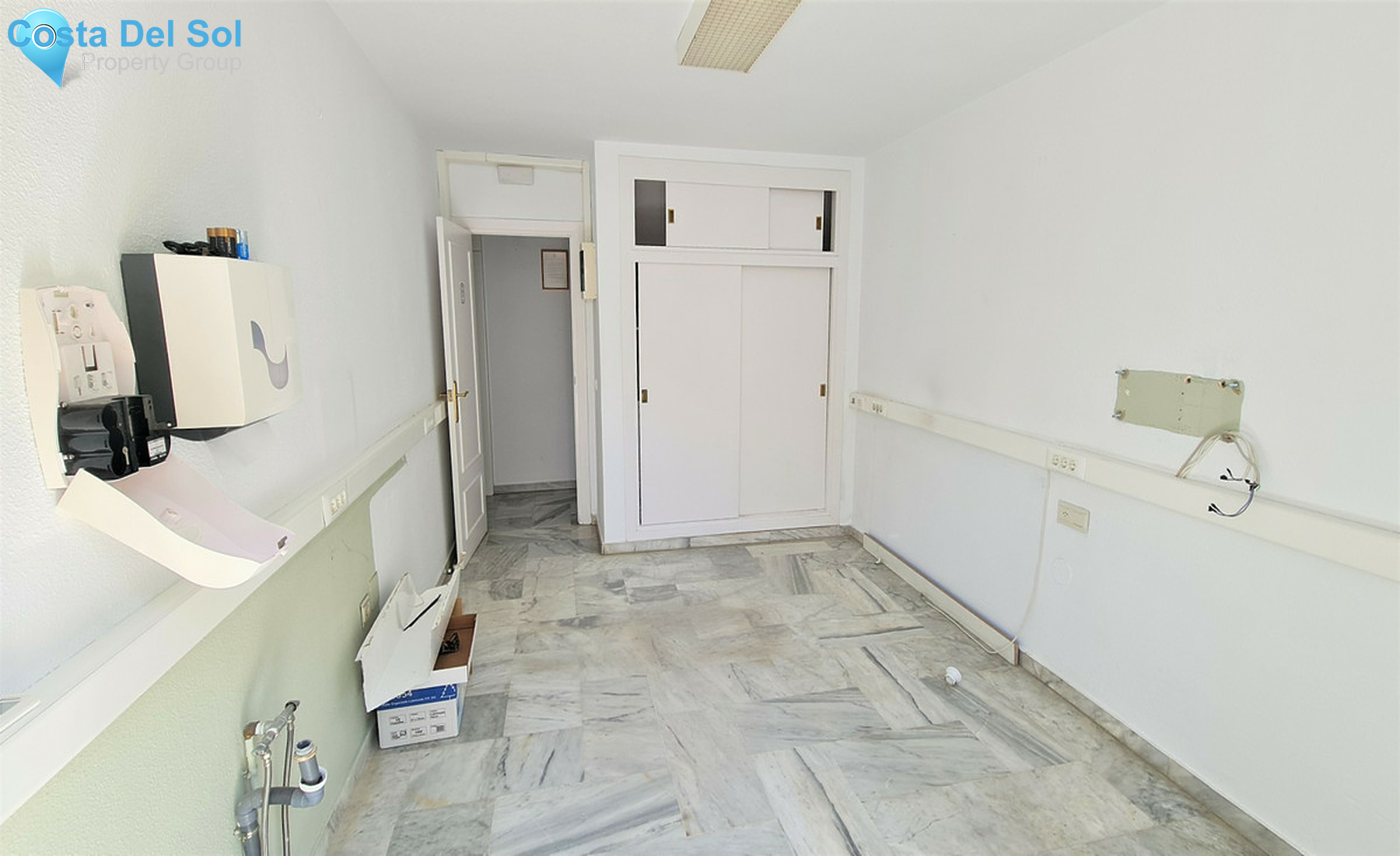 Middle Floor Apartment in Fuengirola-1293867