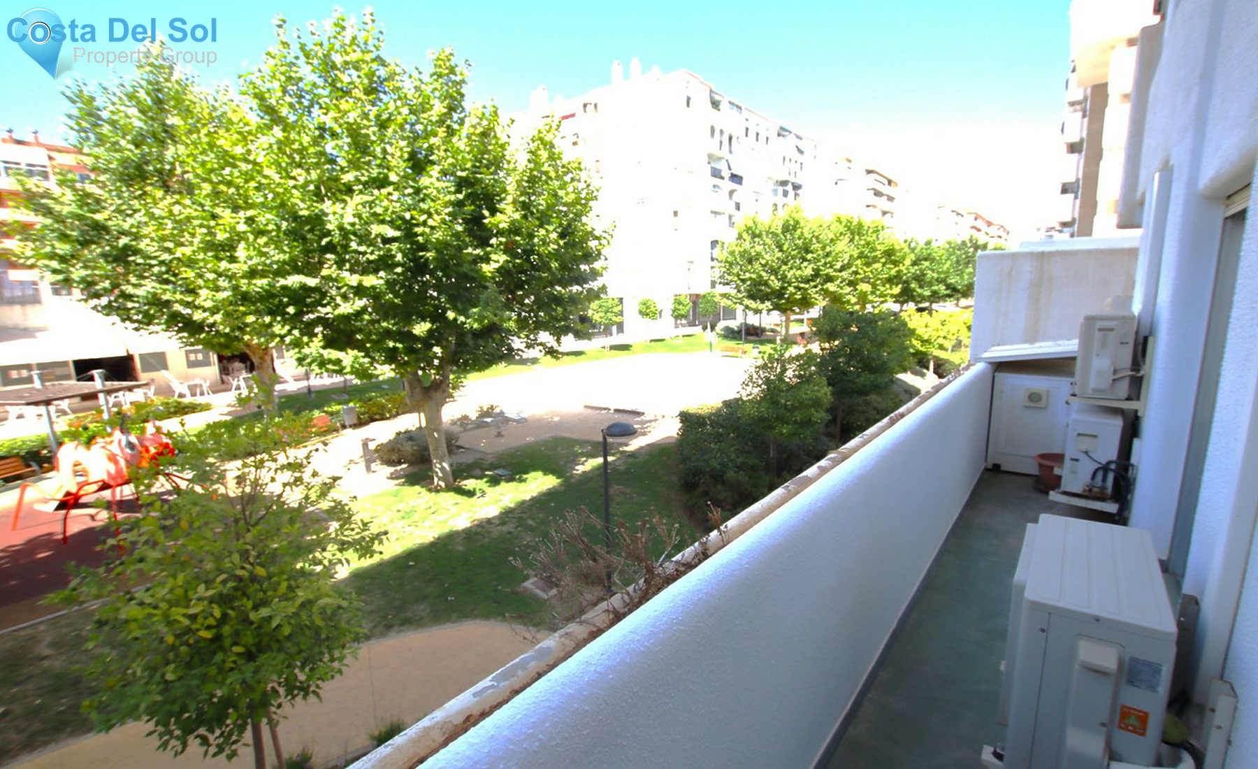 Middle Floor Apartment in Fuengirola-1293858