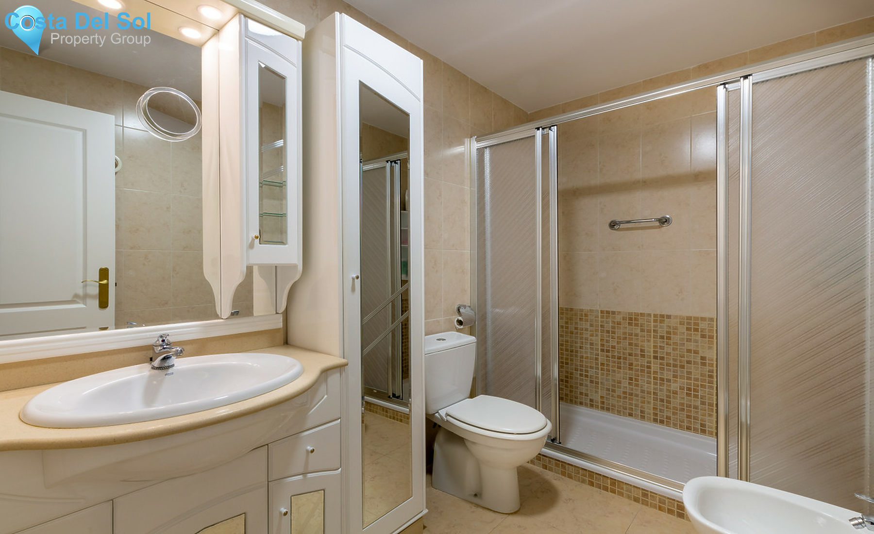 Middle Floor Apartment in Fuengirola-1300112