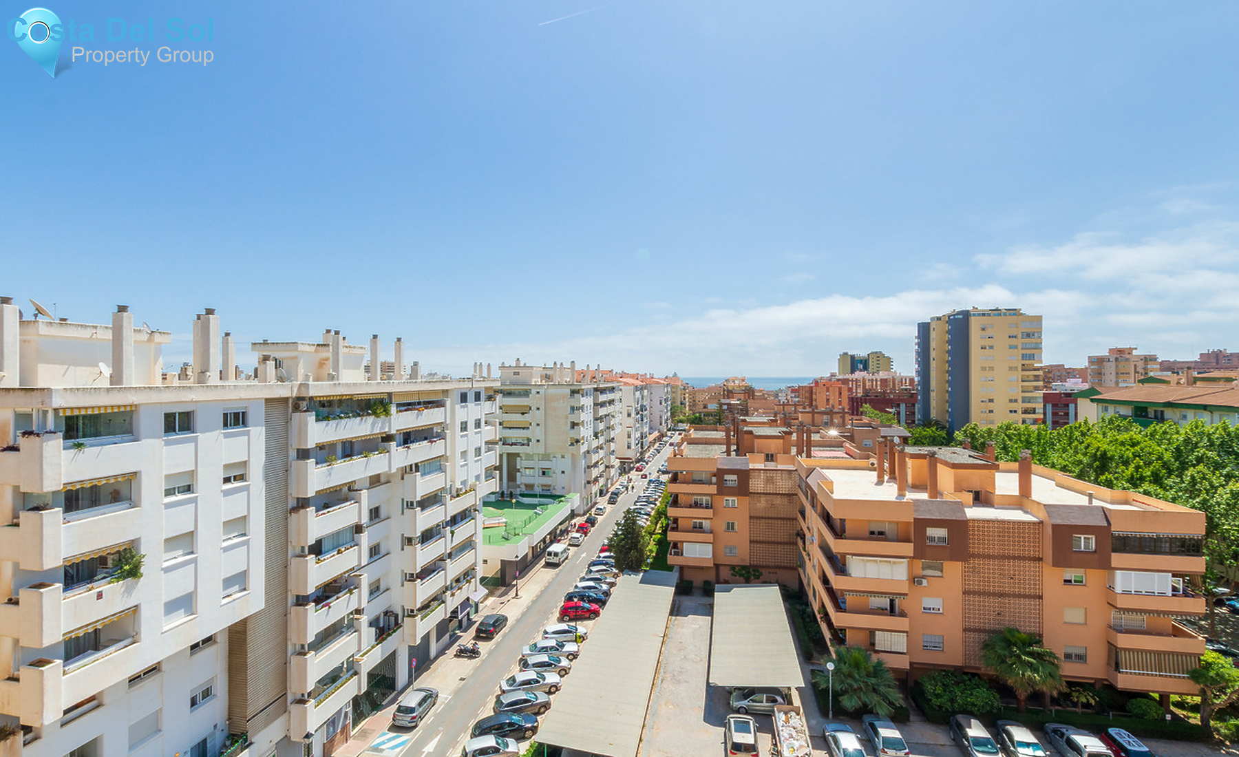 Middle Floor Apartment in Fuengirola-1300115