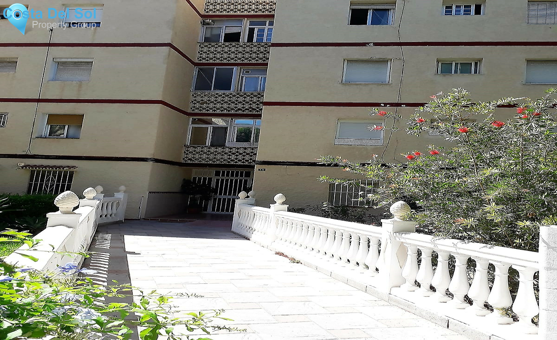 Middle Floor Apartment in Fuengirola-1305161