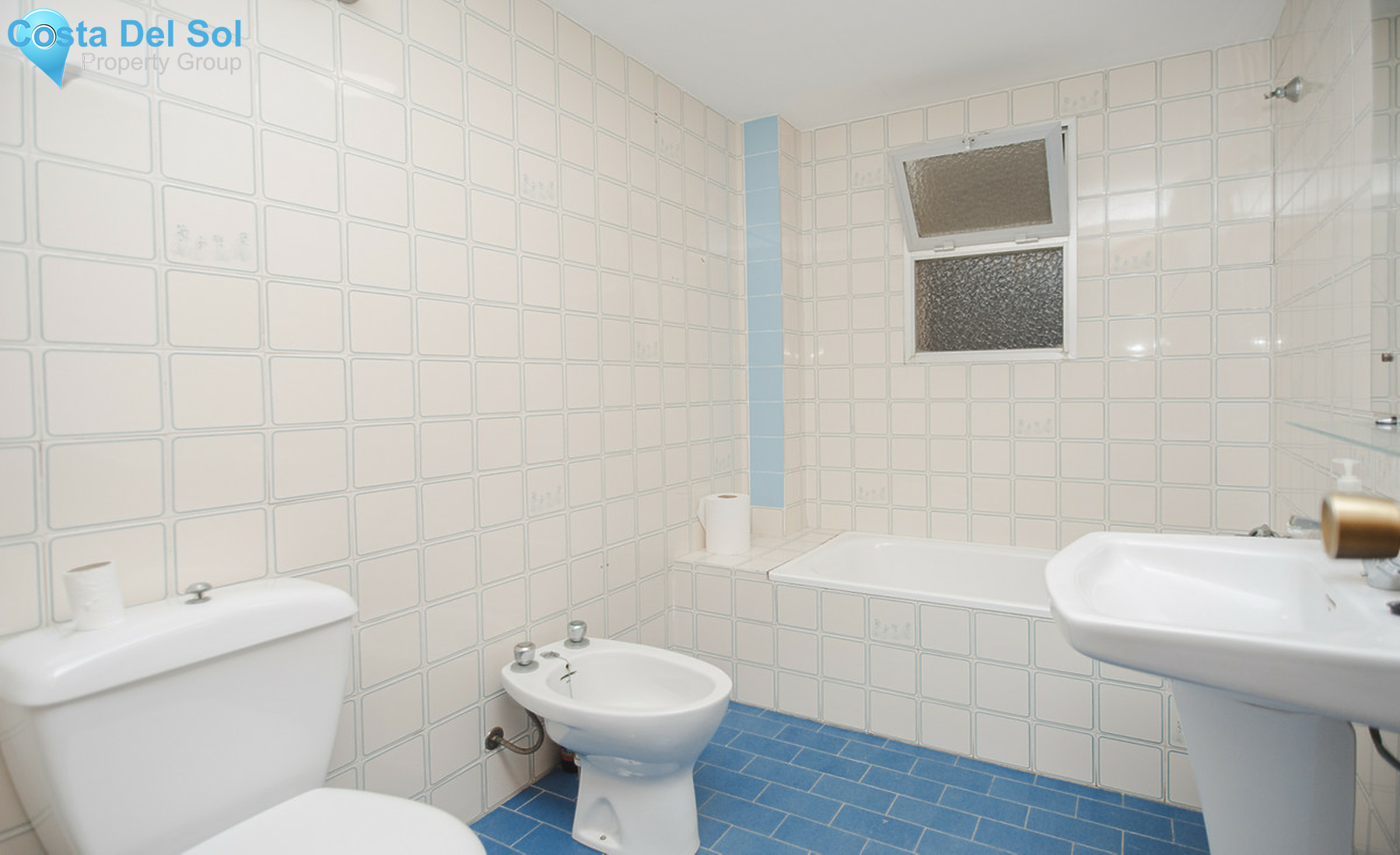 Middle Floor Apartment in Fuengirola-1312003