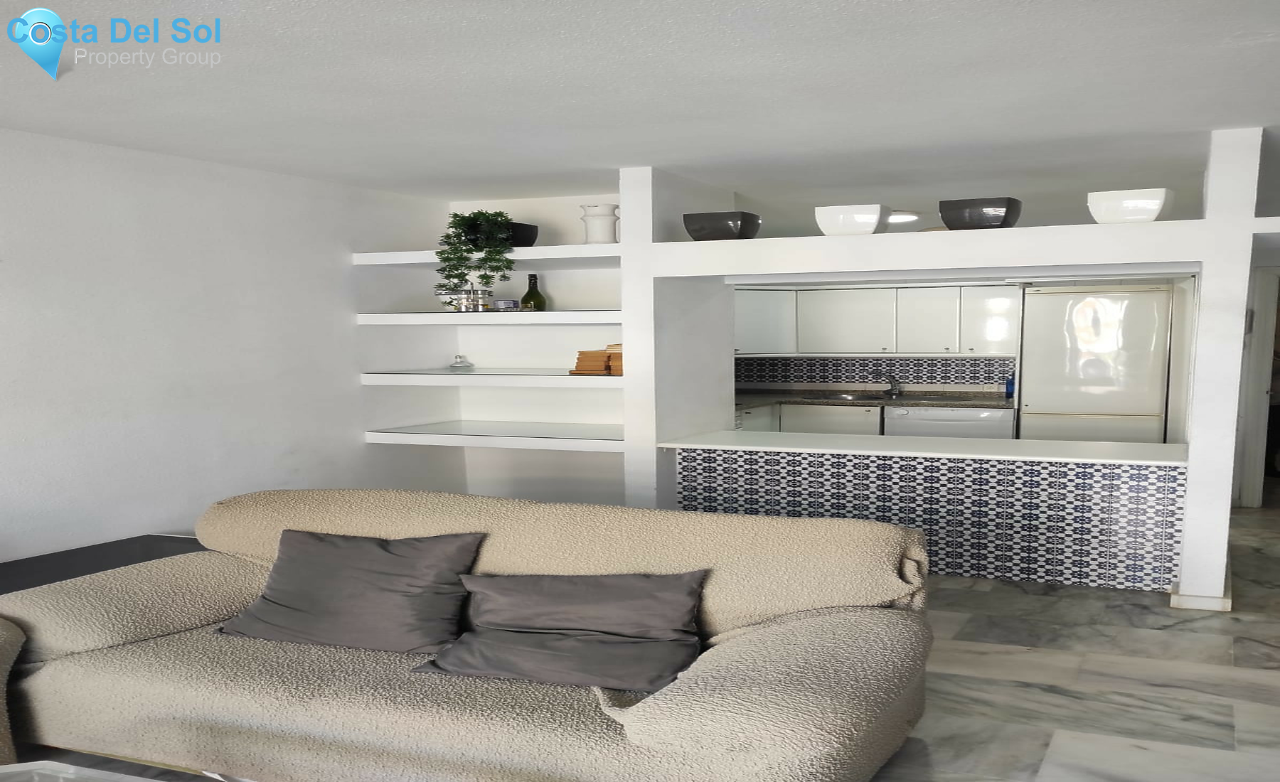 Middle Floor Apartment in Fuengirola-1312962