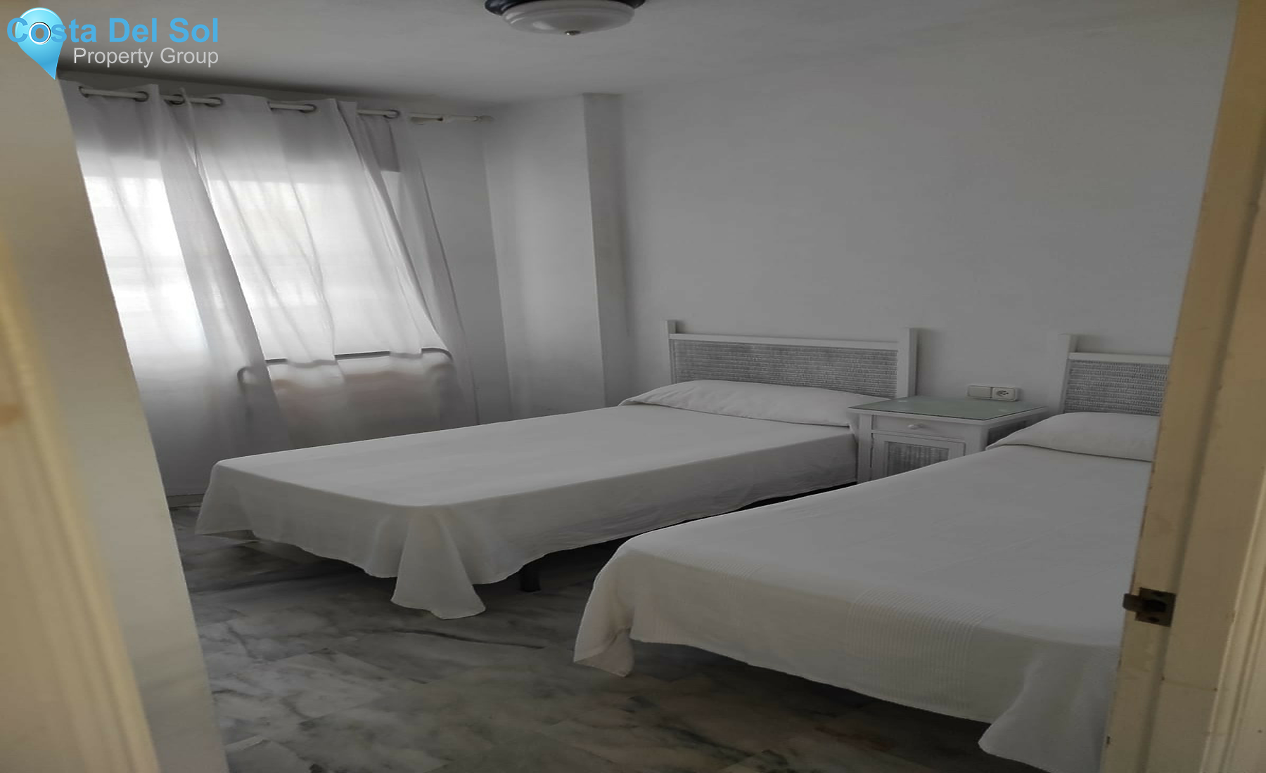 Middle Floor Apartment in Fuengirola-1312964