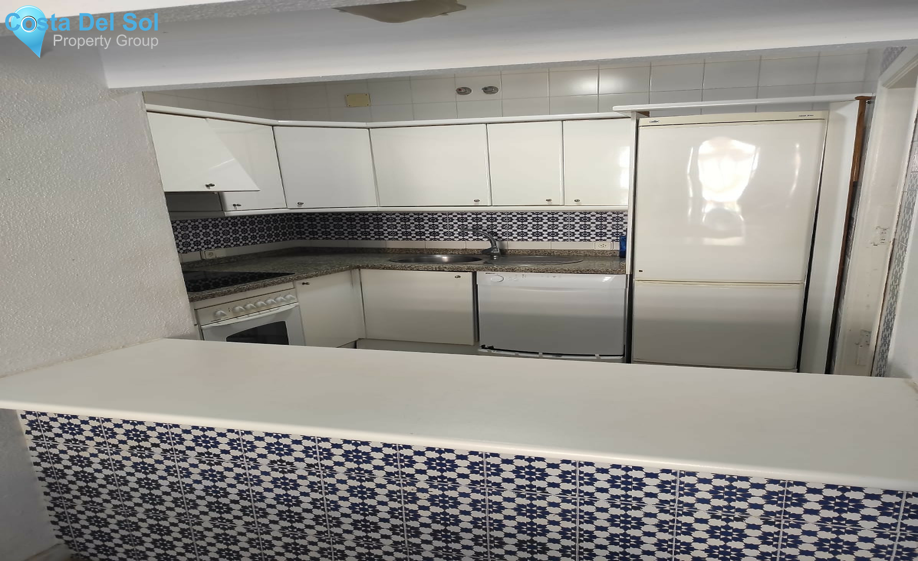 Middle Floor Apartment in Fuengirola-1312968