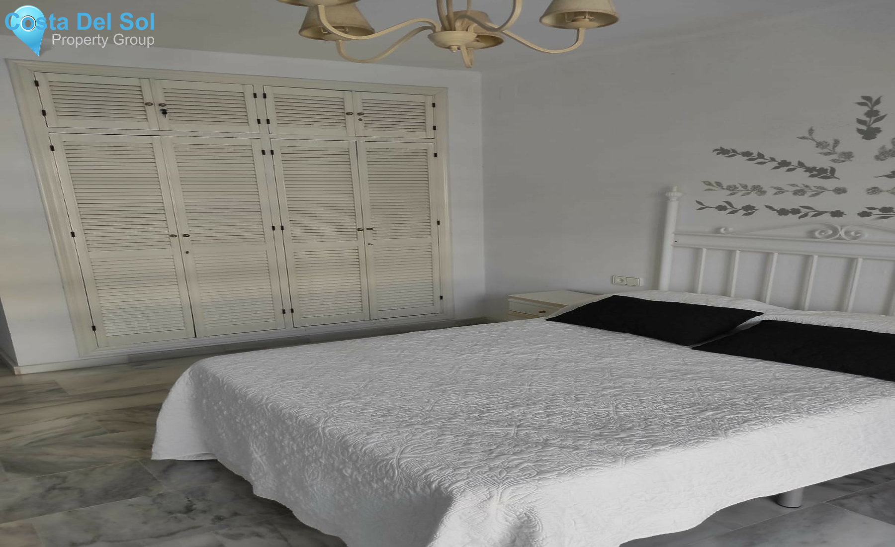 Middle Floor Apartment in Fuengirola-1312971