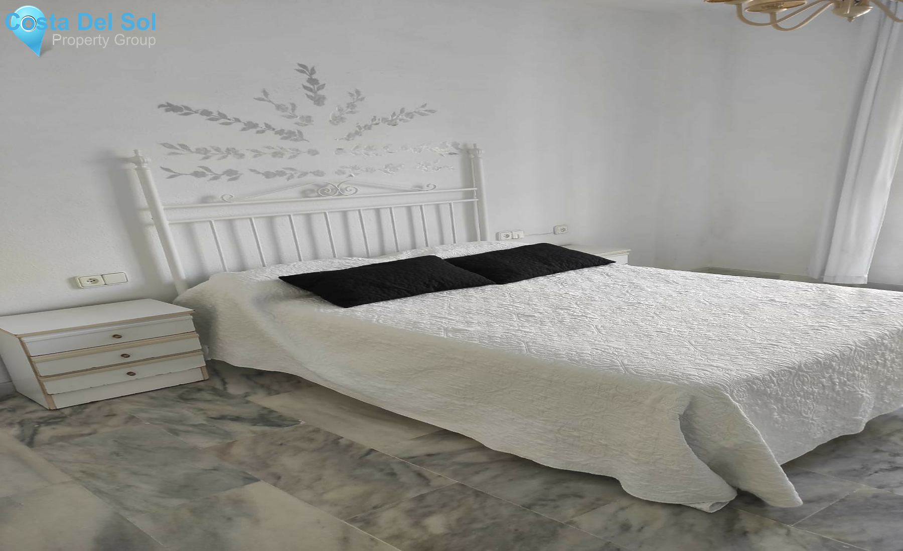 Middle Floor Apartment in Fuengirola-1312956