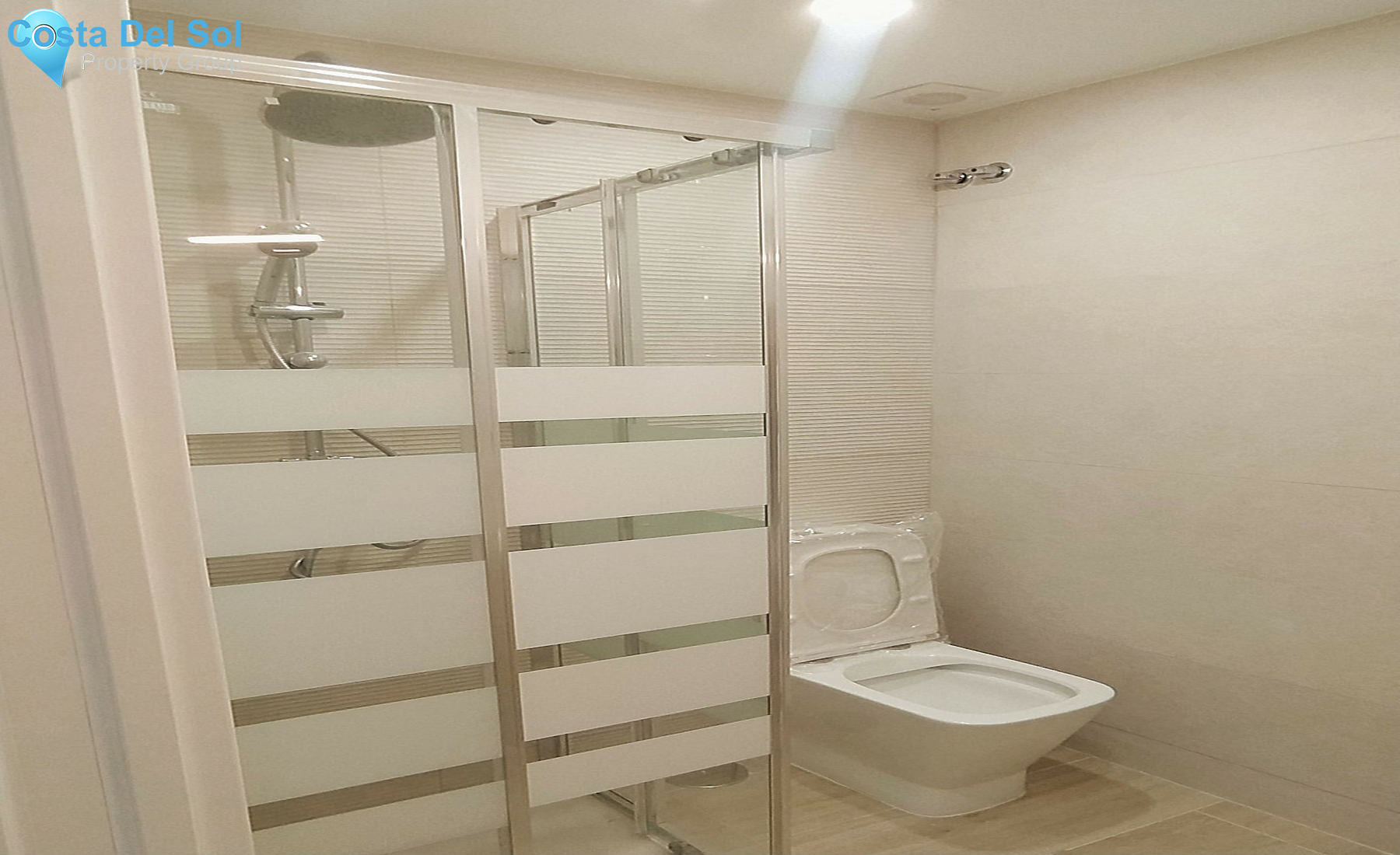 Middle Floor Apartment in Fuengirola-1317323