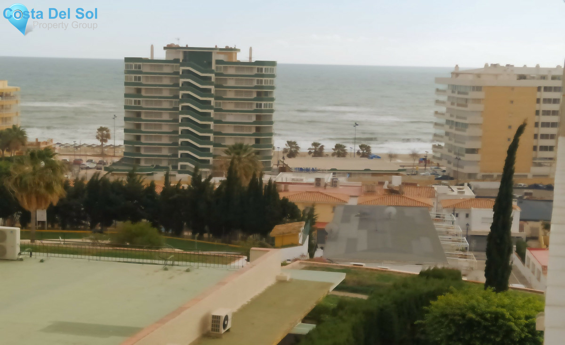 Middle Floor Apartment in Fuengirola-1317313