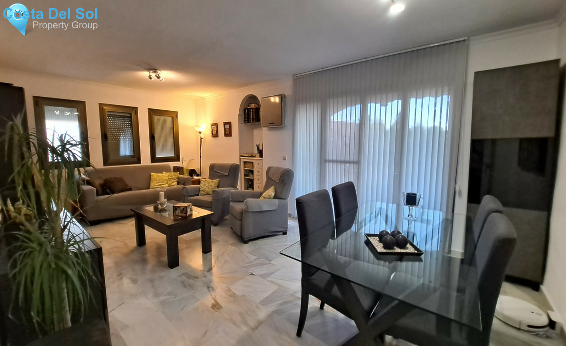 Middle Floor Apartment in Fuengirola-1317548