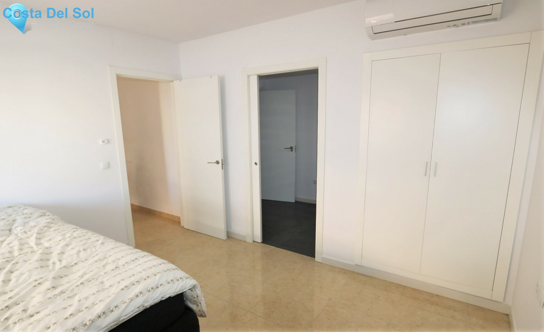 Middle Floor Apartment in Fuengirola-1320265