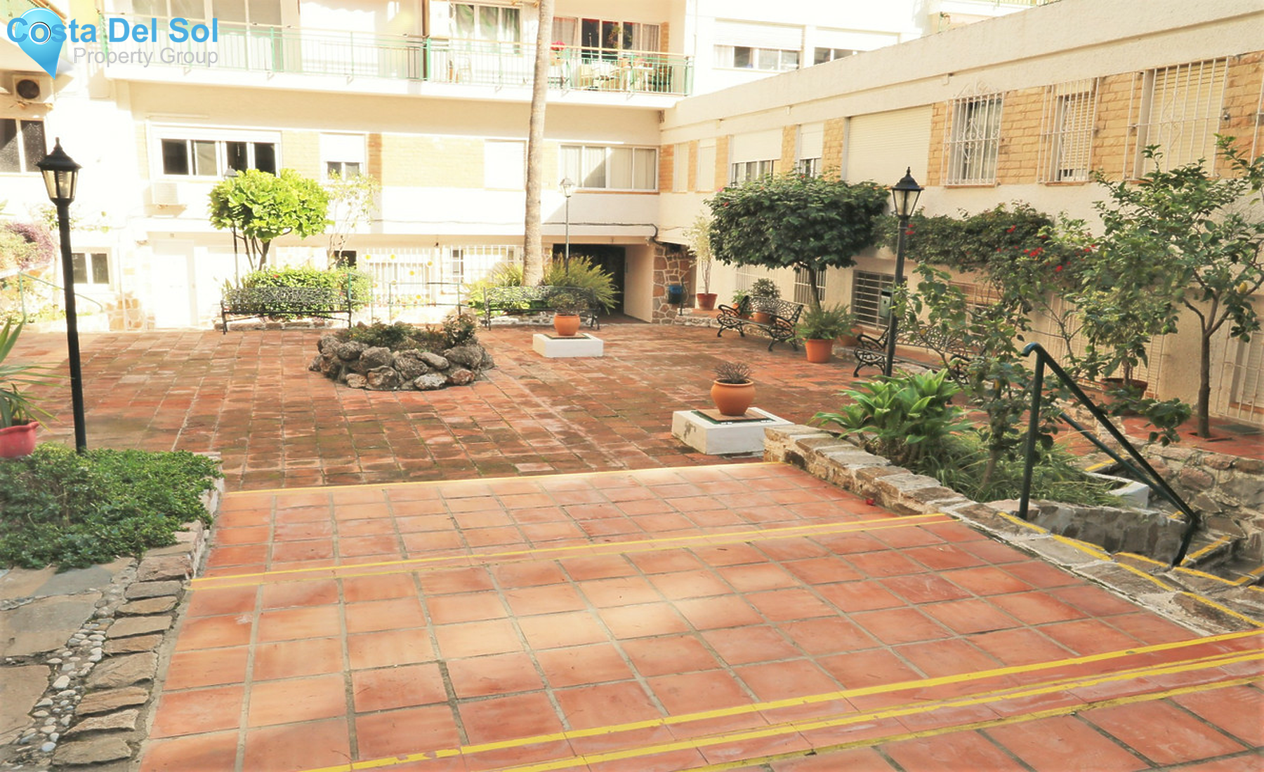Middle Floor Apartment in Fuengirola-1320269