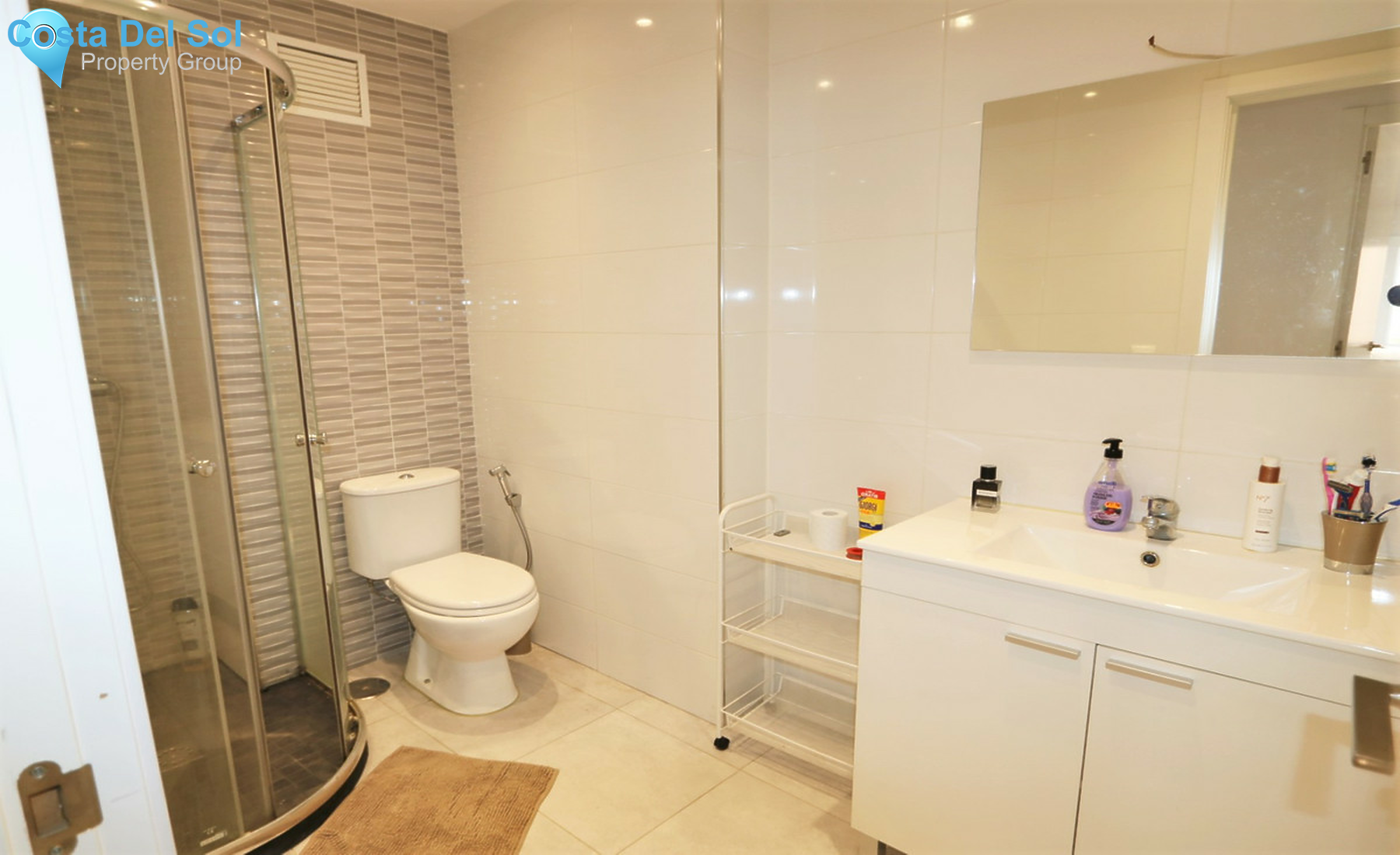 Middle Floor Apartment in Fuengirola-1320262