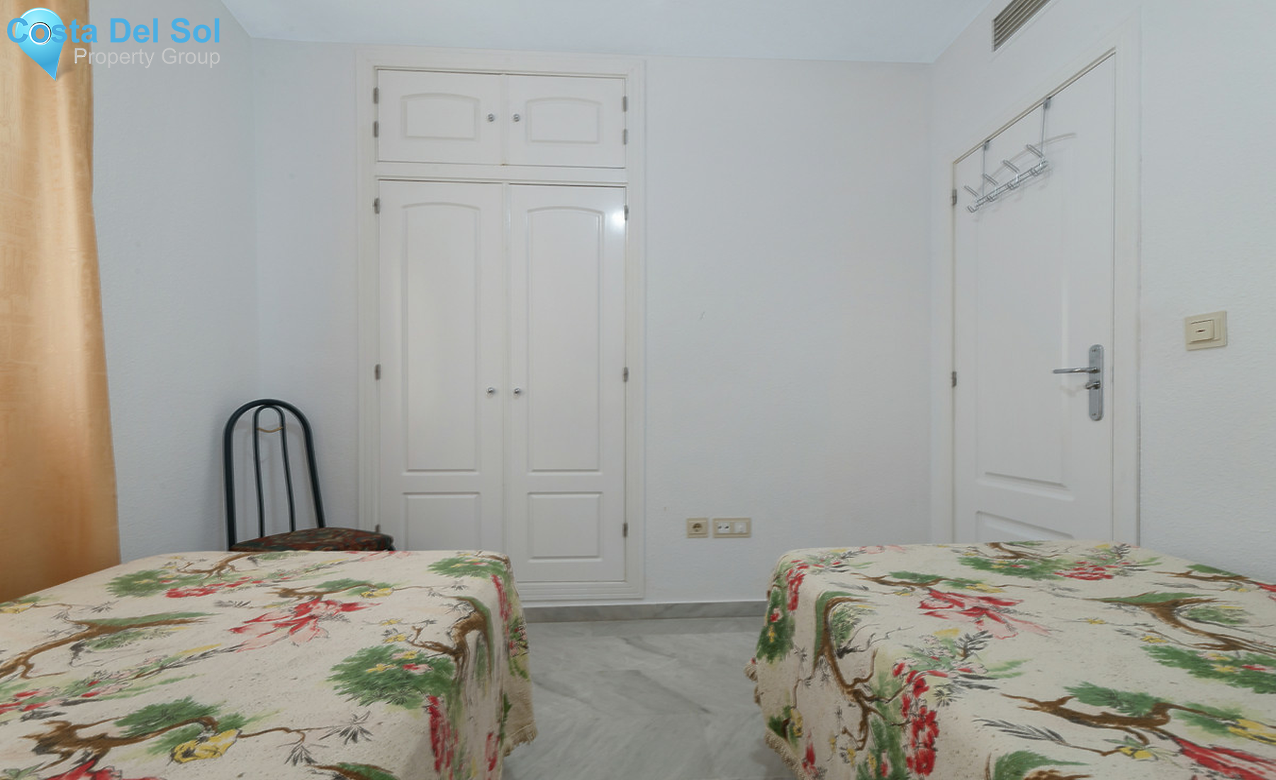 Middle Floor Apartment in Fuengirola-1321841