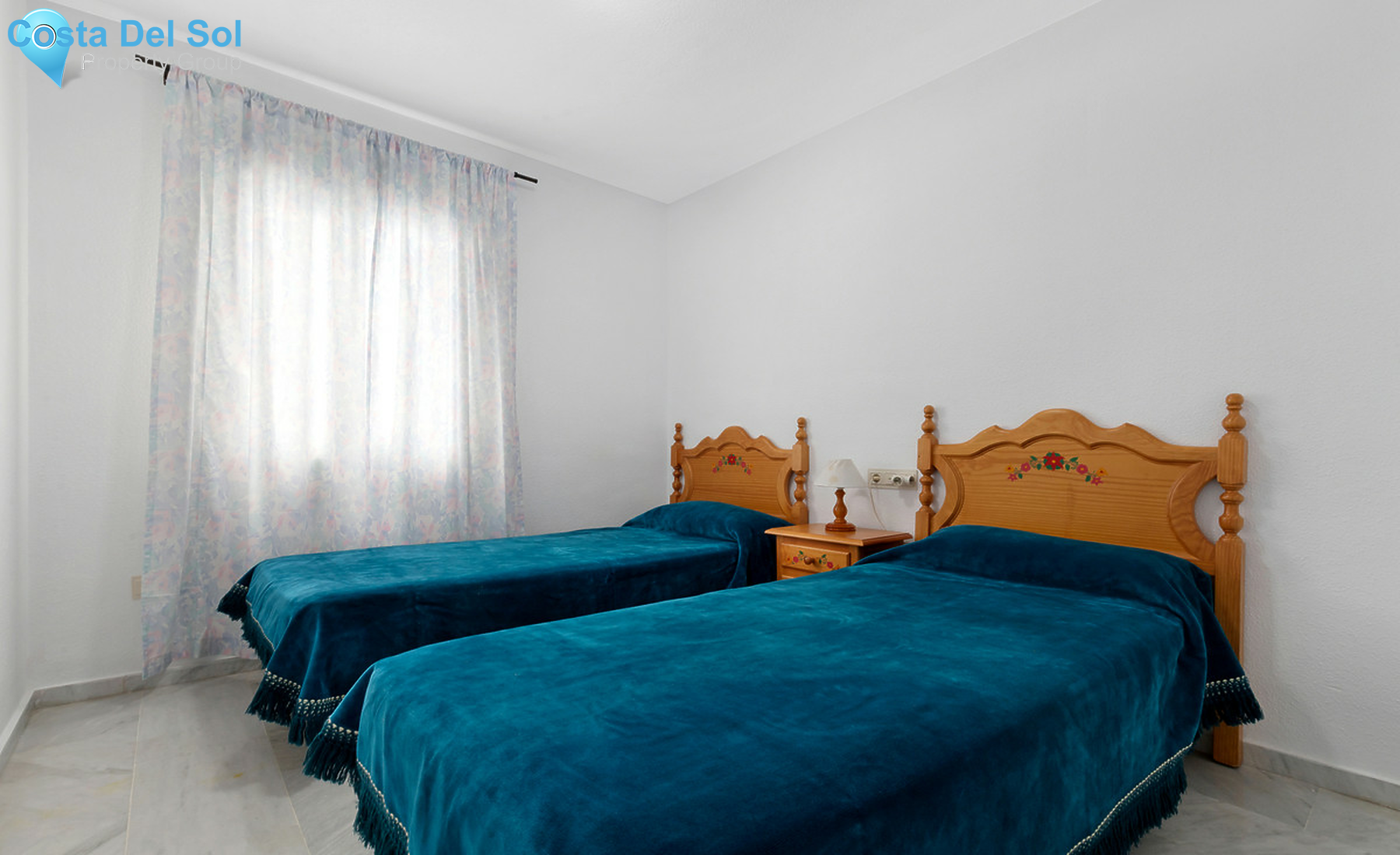 Middle Floor Apartment in Fuengirola-1321834