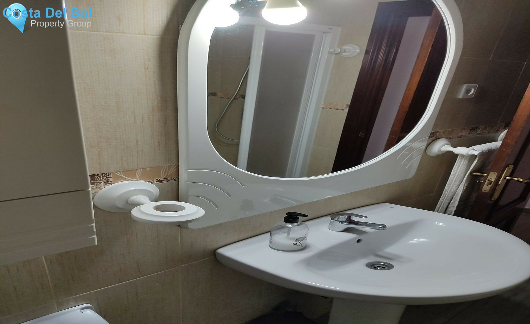 Middle Floor Apartment in Fuengirola-1330189