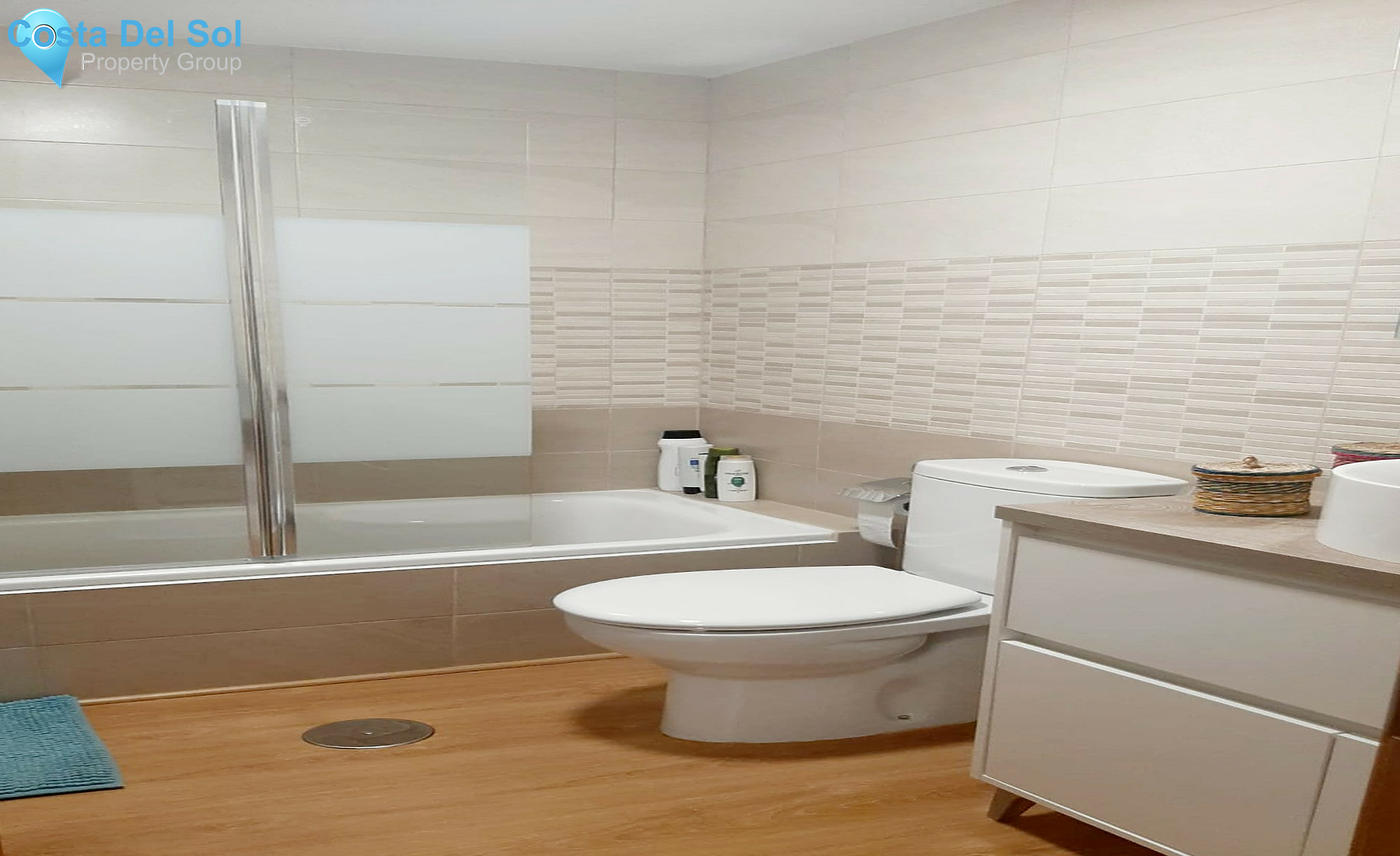 Middle Floor Apartment in Fuengirola-1340708