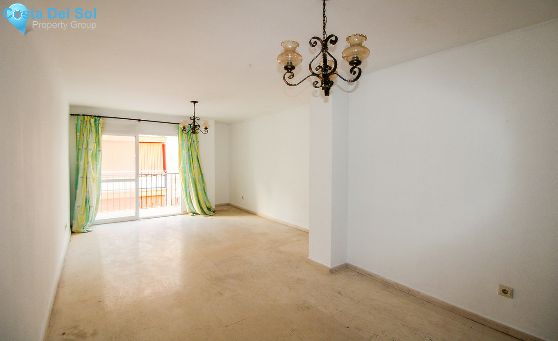 Middle Floor Apartment in Fuengirola-1341235