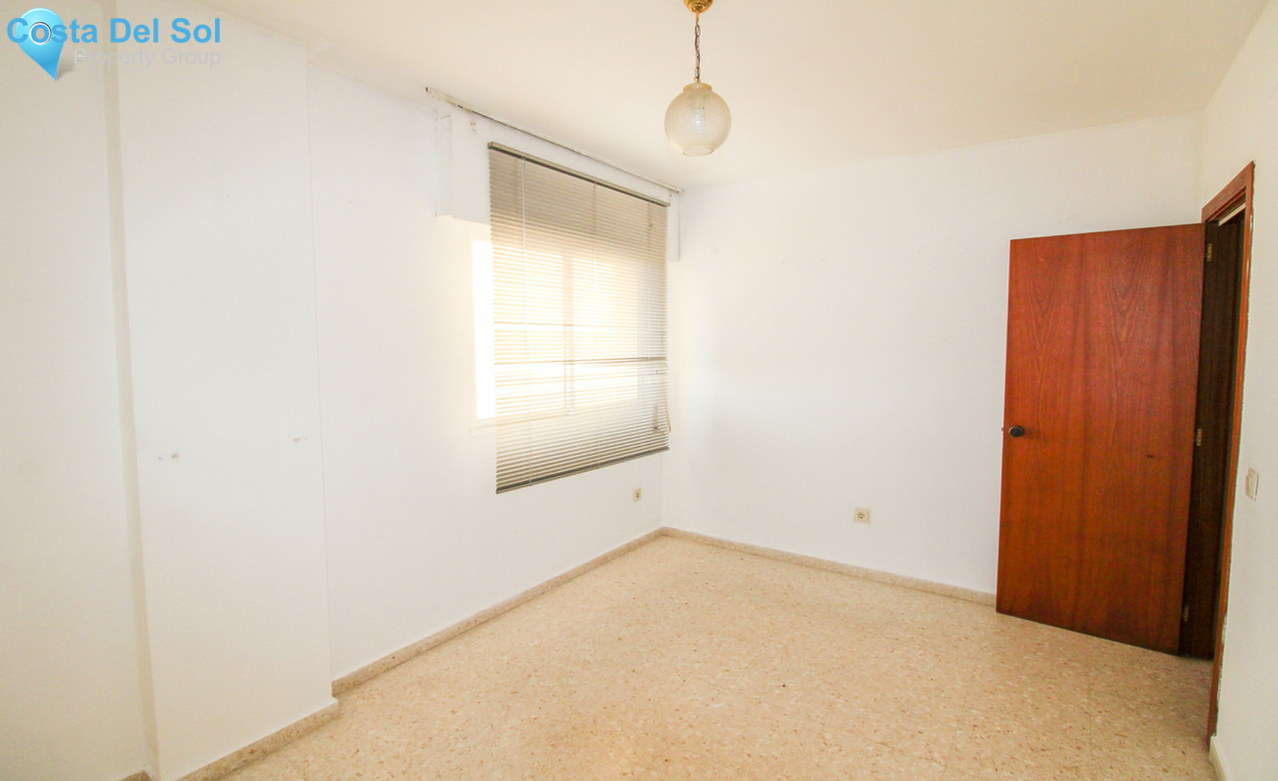 Middle Floor Apartment in Fuengirola-1341223
