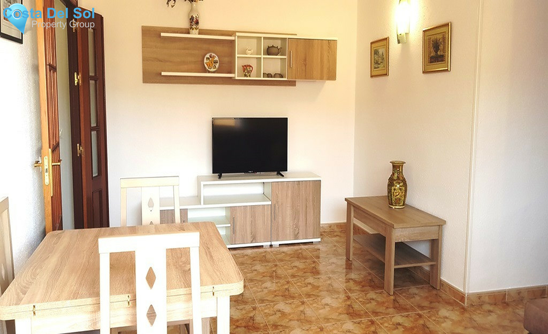 Middle Floor Apartment in Fuengirola-1354259