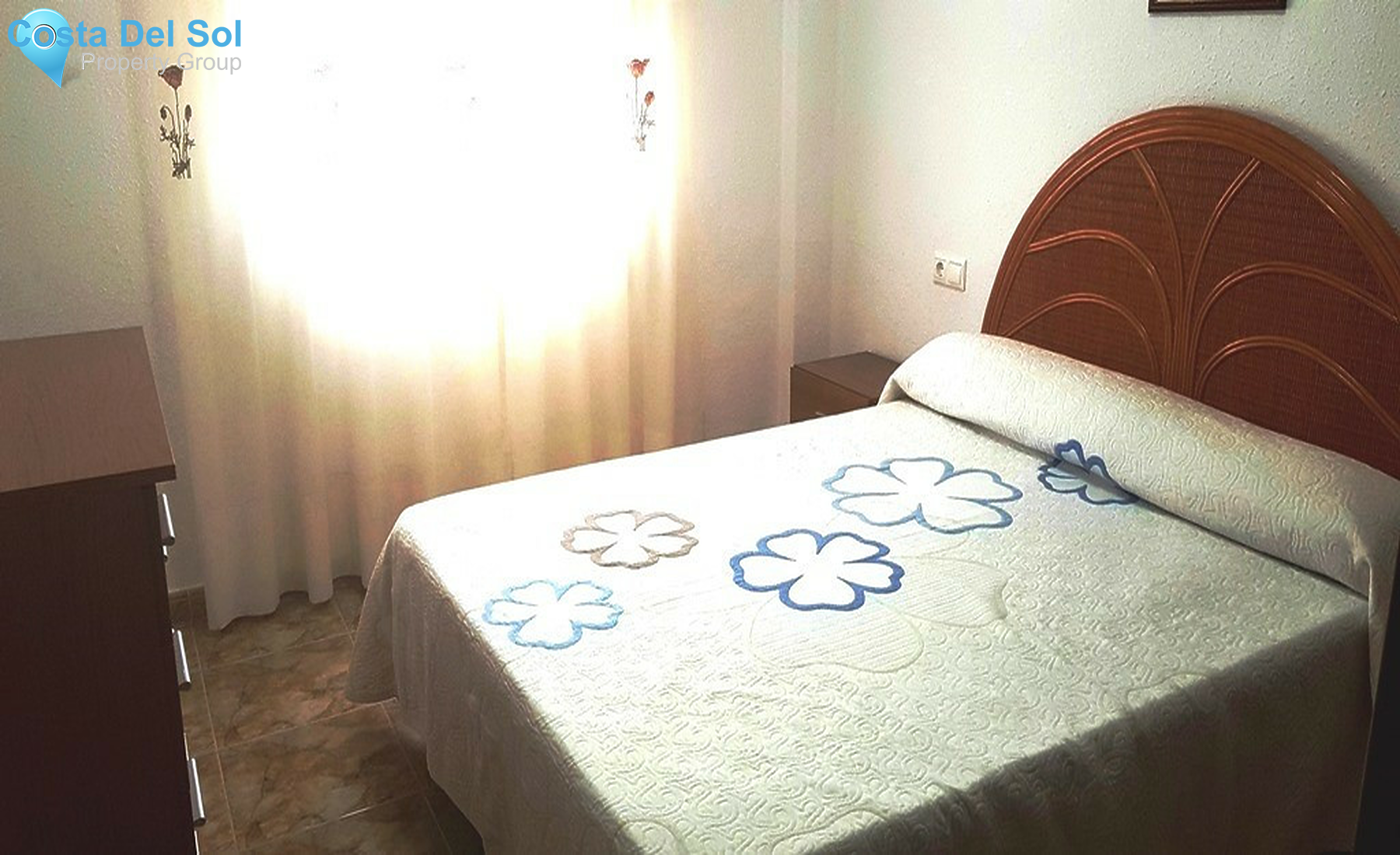 Middle Floor Apartment in Fuengirola-1354249