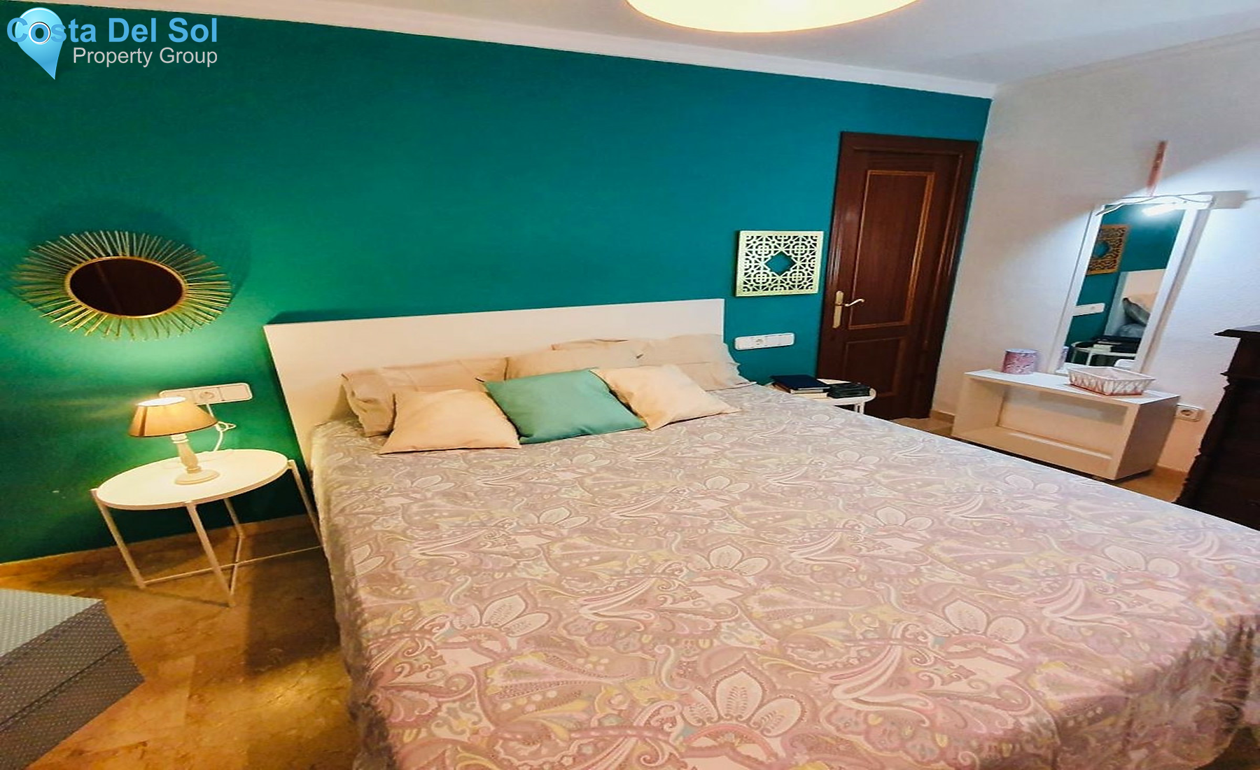 Middle Floor Apartment in Fuengirola-1354881