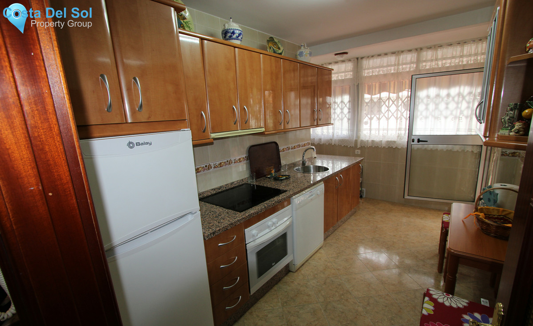 Middle Floor Apartment in Fuengirola-1356945