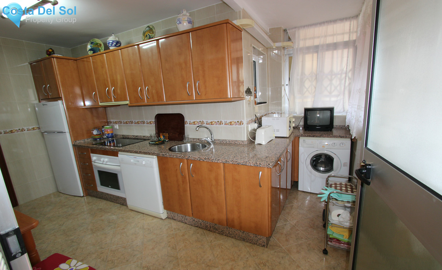 Middle Floor Apartment in Fuengirola-1356947