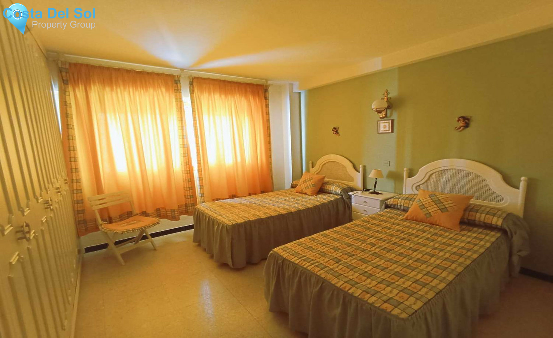Middle Floor Apartment in Fuengirola-1362530
