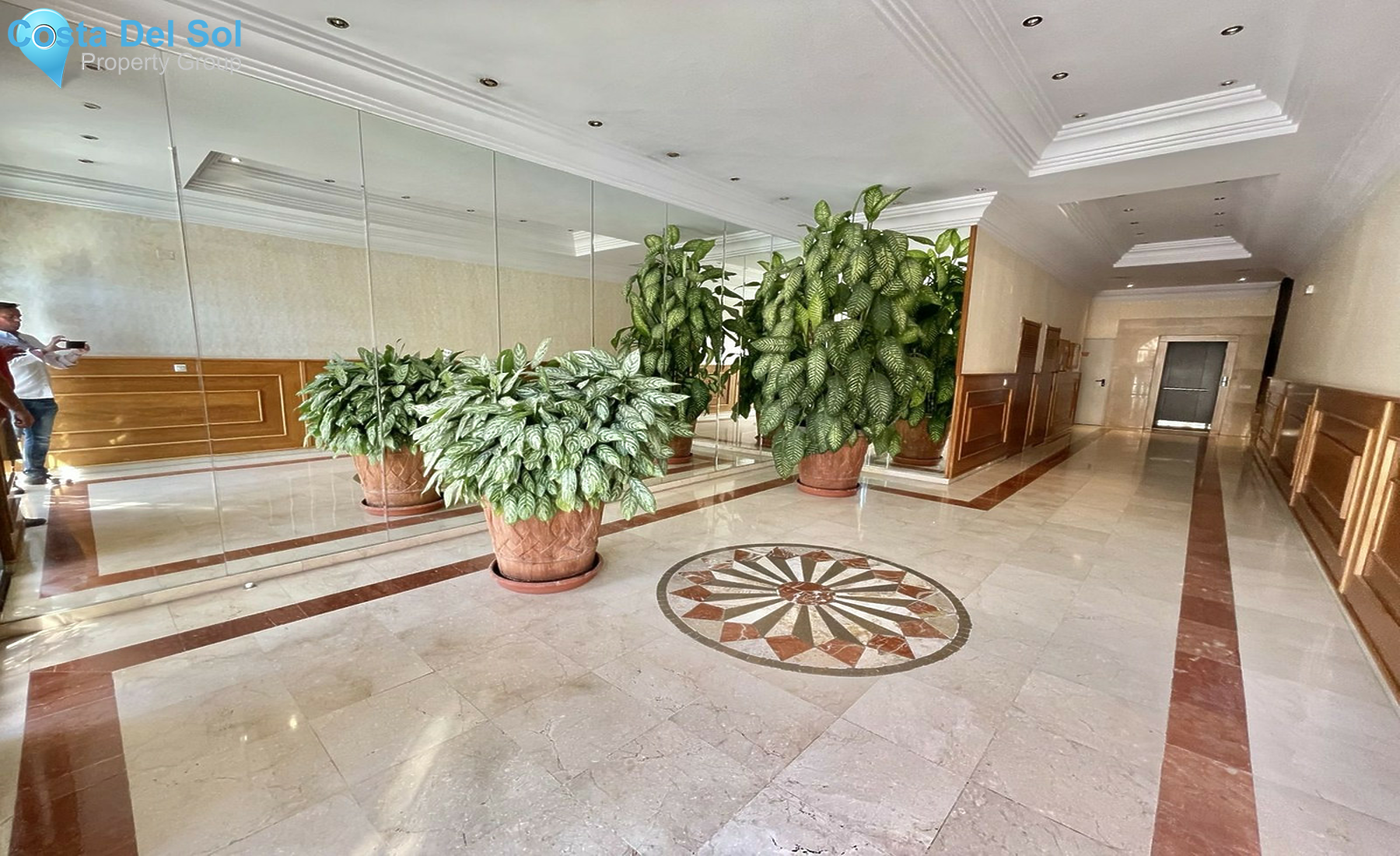 Middle Floor Apartment in Fuengirola-1368096