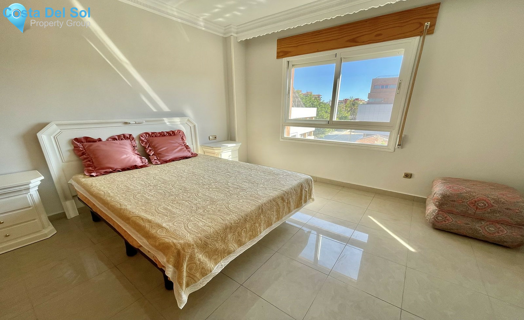 Middle Floor Apartment in Fuengirola-1368089