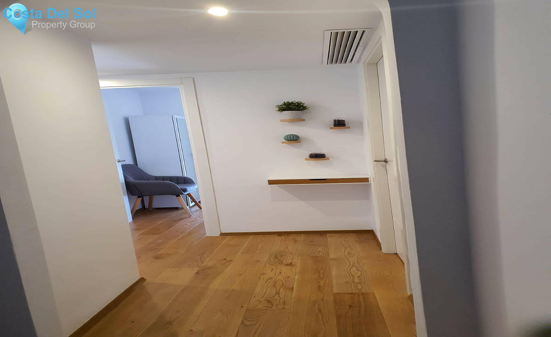 Middle Floor Apartment in Fuengirola-1371608