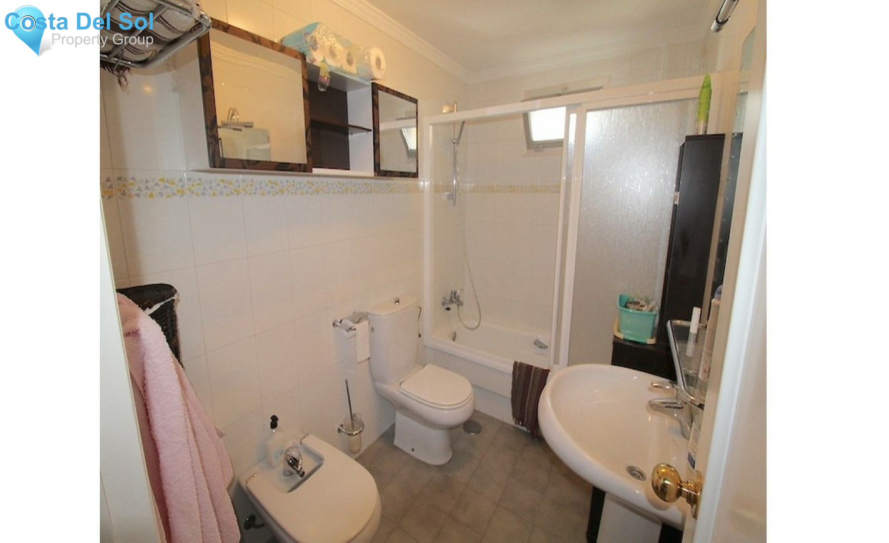 Middle Floor Apartment in Fuengirola-1382859