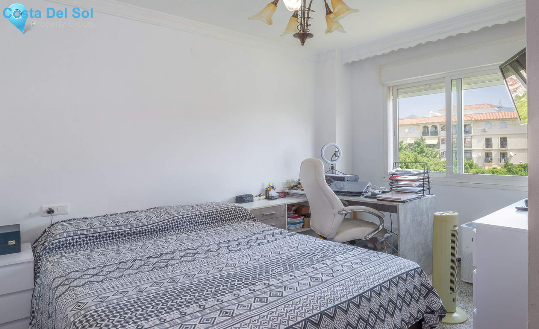 Middle Floor Apartment in Fuengirola-1385888