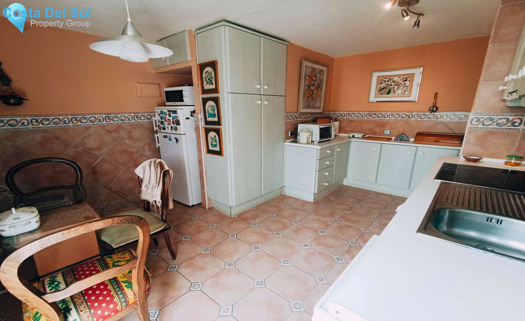 Middle Floor Apartment in Fuengirola-1404242