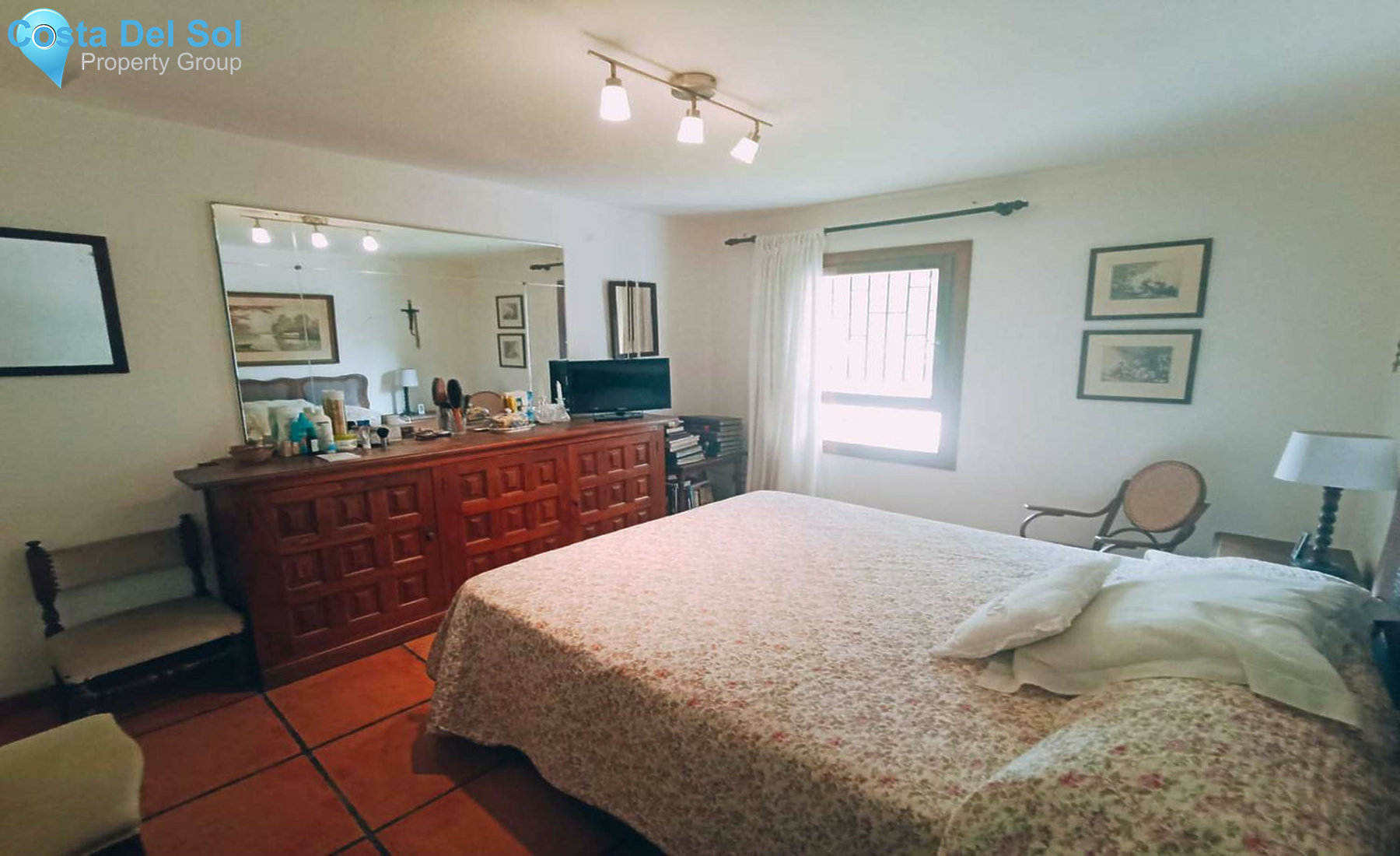 Middle Floor Apartment in Fuengirola-1404237