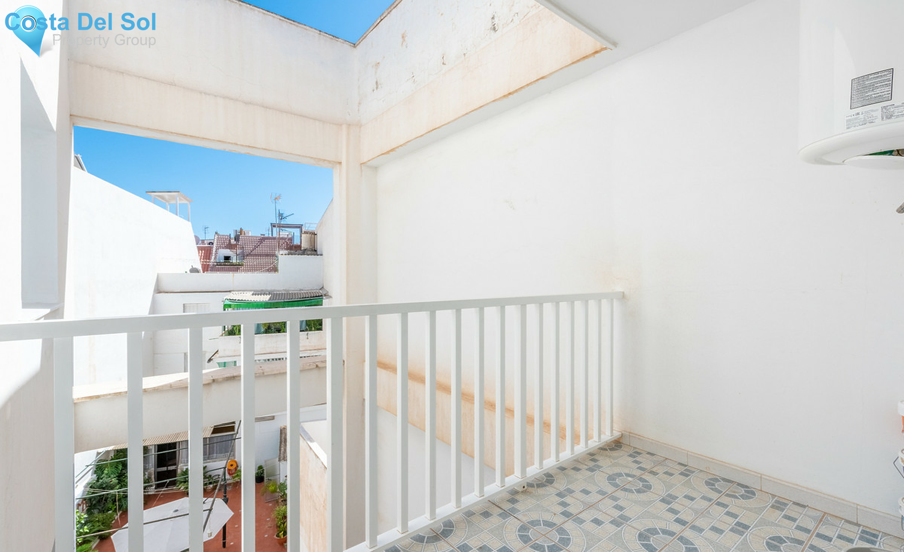 Middle Floor Apartment in Fuengirola-1406770