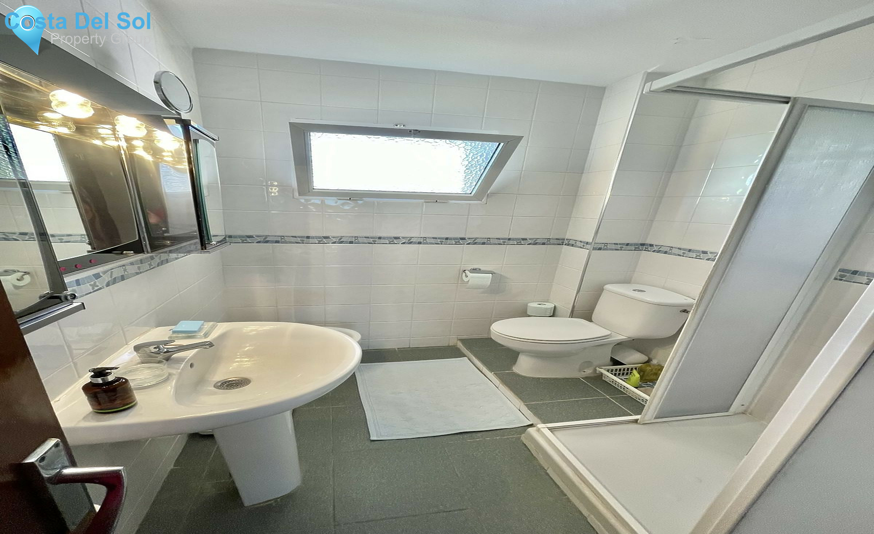 Middle Floor Apartment in Fuengirola-1408794