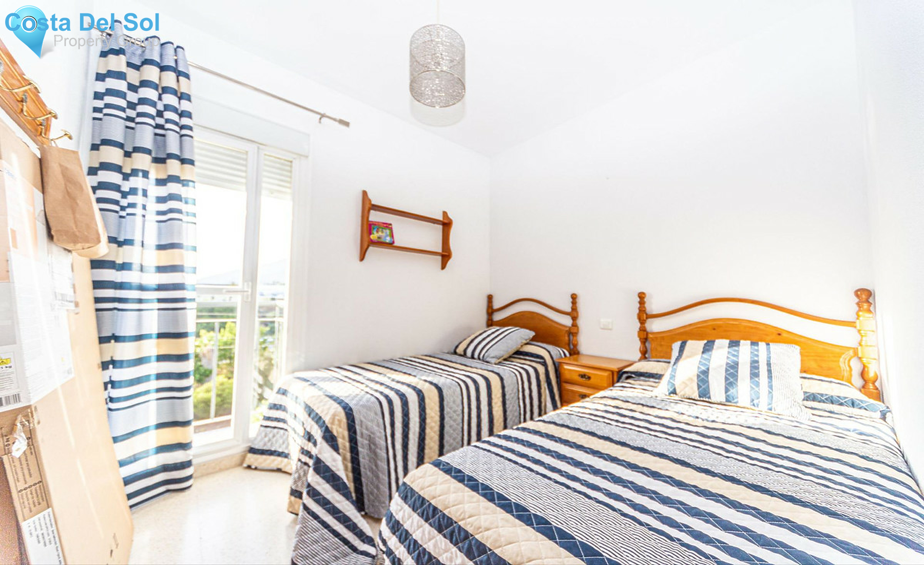 Middle Floor Apartment in Fuengirola-1409436