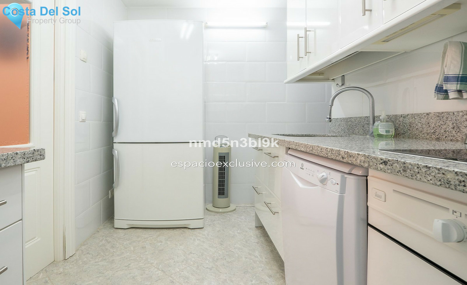 Middle Floor Apartment in Fuengirola-1410311