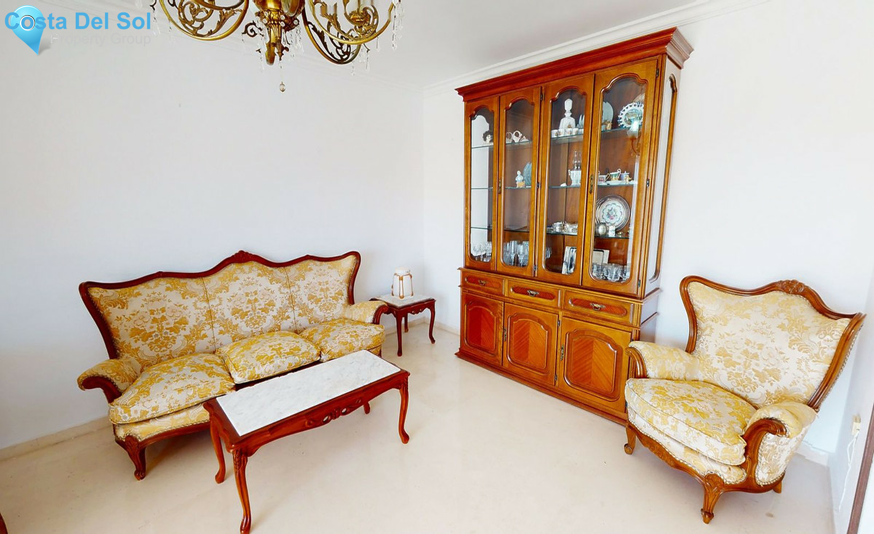 Middle Floor Apartment in Fuengirola-1415649