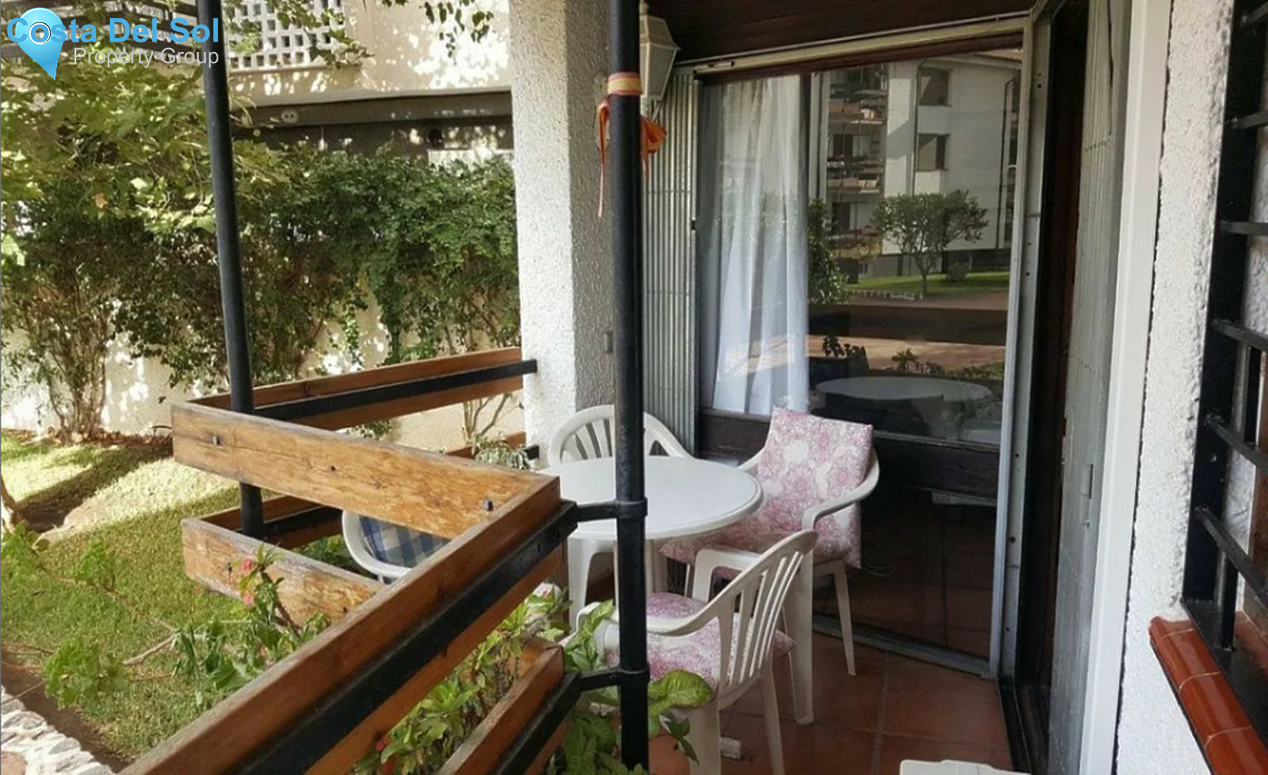 Middle Floor Apartment in Fuengirola-1460876