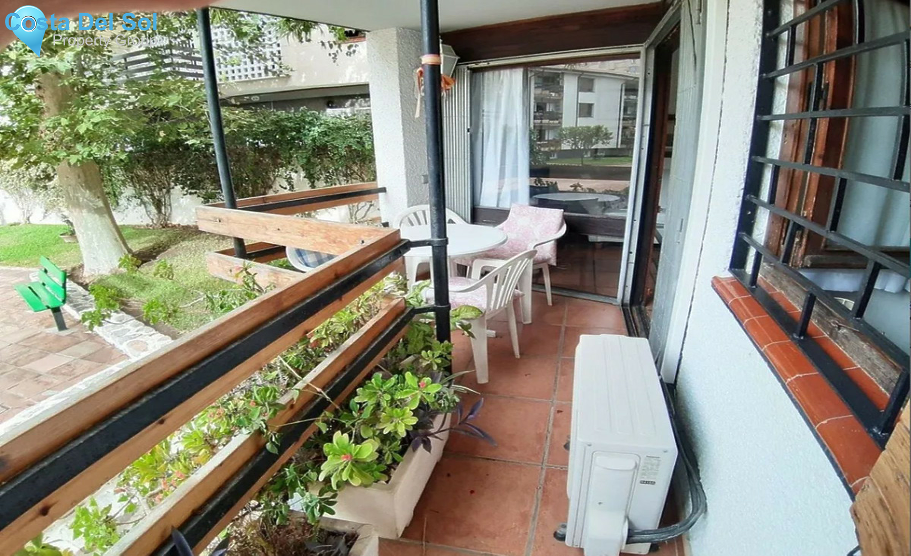 Middle Floor Apartment in Fuengirola-1460877